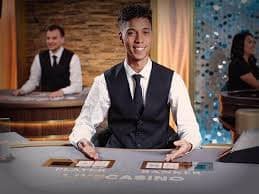 cash earn Live Casino